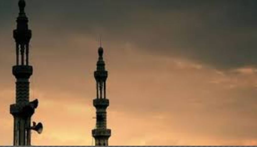 عالم أزهري: الآذان ثابت بالقرآن والسنة والإجماع.. ومن يصفه بالإزعاج لديه مشكلة